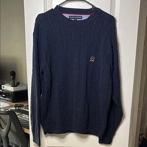 Tommy Hilfiger men’s Cable Knit Sweater
